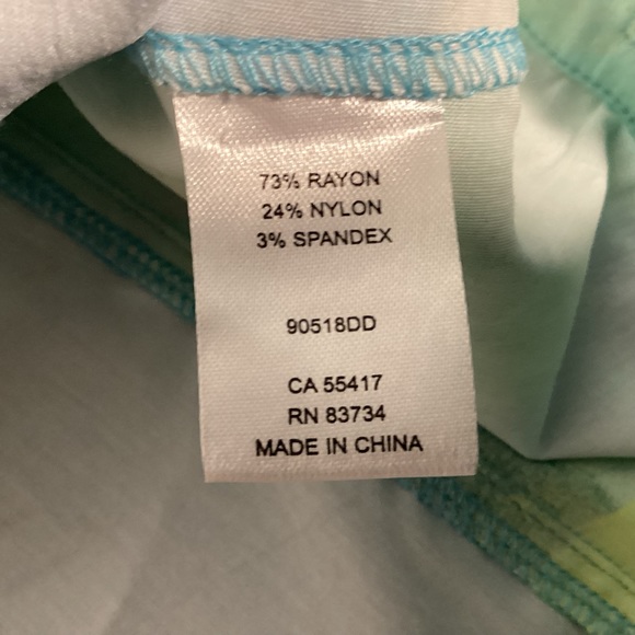 Claire Desjardins Multi Color Jacket Womens size XLP Wearable Art Jacket - Picture 9 of 10